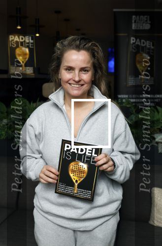 Laren 13 november 2024
Boekpresentatie over Padel met oa Matthias Scholten Johnny de Mol Fatima Moreiro de Melo en Martijn Lusink /