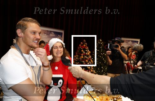 Zaltbommel 22 oktober 2024
Presentatie cast cup cakes for Christmas met oa  Ferry Doedens Pia Douwes Stijn Fransen Paul Donkers Leon v Uden en Carmen Koster . Marleen v d Loo doet de regie.