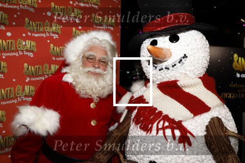 Amsterdam 5 november 2024
Presentatie cast Santa Claus is comeing to town in het ziggo dome . Aanwezige cast Willemijn Verkaik Dominique v Hulst (Zangeres Do) Noortje Herlaar Buddy Vedder en Frank Lammers als kerstman .