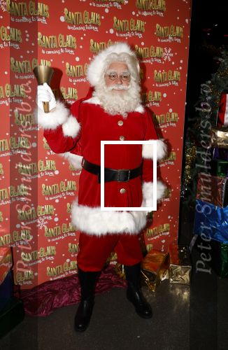 Amsterdam 5 november 2024
Presentatie cast Santa Claus is comeing to town in het ziggo dome . Aanwezige cast Willemijn Verkaik Dominique v Hulst (Zangeres Do) Noortje Herlaar Buddy Vedder en Frank Lammers als kerstman .