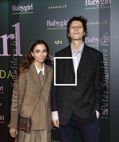 Amsterdam 25 november 2024
Premiere Babygirl in Tuschinski . Halina Reijn is de producente. Georgina Vernbaan met ....