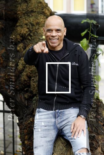 Amsterdam 25 oktober 2024
Glenn Helder voor de cover van zijn boek