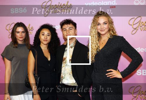 Amsterdam 22 oktober 2024
Premiere Gooische vrouwen in het DeLaMar theater.