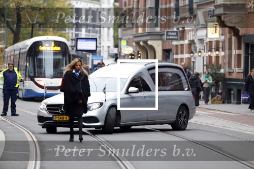 Amsterdam 8 november 2024
Herdenkingsdienst en begrafenis van Hans Kemna in stadsschouwburg en op Zorgvlied.