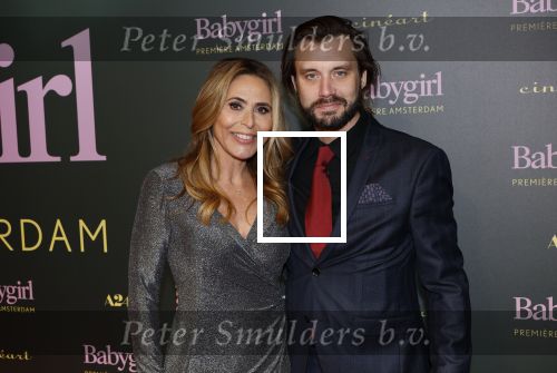 Amsterdam 25 november 2024
Premiere Babygirl in Tuschinski . Halina Reijn is de producente. Heleen v Royen en partner Bart Meeldijk