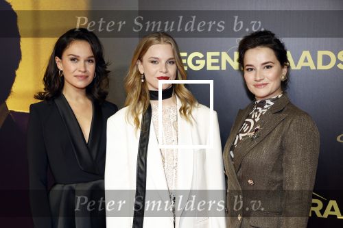 Amsterdam 4 november 2024
Premiere tegendraads in Tuschinski . Holly Brood Emma Josten en Barbara Sloesen
