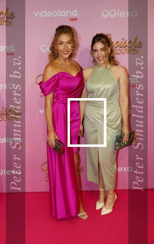 Amsterdam 22 oktober 2024
Premiere Gooische vrouwen in het DeLaMar theater. jamie Kazan met een vriendin