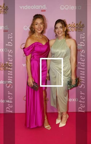 Amsterdam 22 oktober 2024
Premiere Gooische vrouwen in het DeLaMar theater. jamie Kazan met een vriendin
