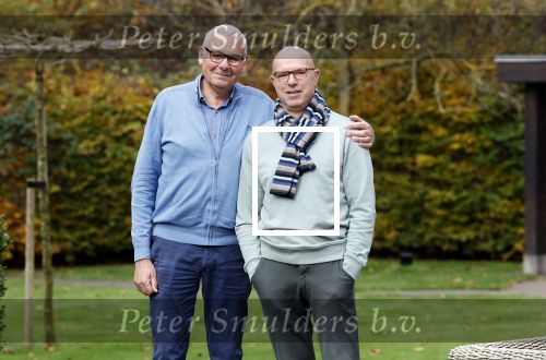 Radio Kootwijk 12 november 2024
Jan de Hoop en zijn Partner Coen Lievaart in de tuin van hun huis .