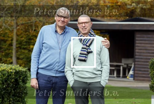 Radio Kootwijk 12 november 2024
Jan de Hoop en zijn Partner Coen Lievaart in de tuin van hun huis .