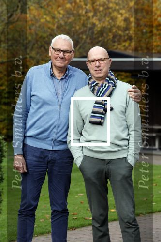 Radio Kootwijk 12 november 2024
Jan de Hoop en zijn Partner Coen Lievaart in de tuin van hun huis .