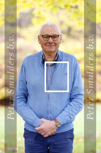 Radio Kootwijk 12 november 2024
Jan de Hoop en zijn Partner Coen Lievaart in de tuin van hun huis .