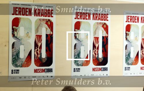 Amstelveen 14 november 2024
Opening expositie en boekpresentatie van 80 jaar Jeroen Krabbe in het Cobra Museum . Joop v d Ende overhandit het eerste boek . Vrouw Herma Krabbe zit op de eerste rij samen met zoon Jasper en Jacob Krabbe .