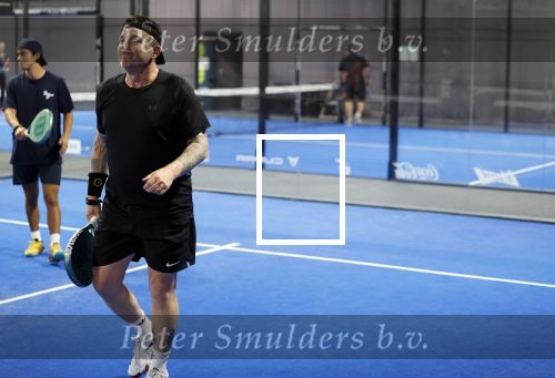 Laren 13 november 2024
Boekpresentatie over Padel met oa Matthias Scholten Johnny de Mol Fatima Moreiro de Melo en Martijn Lusink /