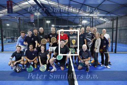 Laren 13 november 2024
Boekpresentatie over Padel met oa Matthias Scholten Johnny de Mol Fatima Moreiro de Melo en Martijn Lusink /