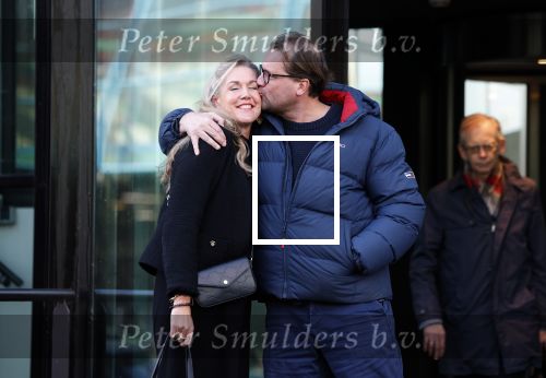 Lelystad 28 november 2024
Rechtszaak in de rechtbank van Lelystad tussen Cato Margo Peekel en Jojanneke Peekel. Beide dames kwamen met hun man . Hun vader is/was Han Peekel