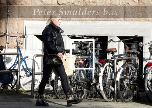Amsterdam 11 november 2024
Judith Osborn op straat in Amsterdam zuid.
