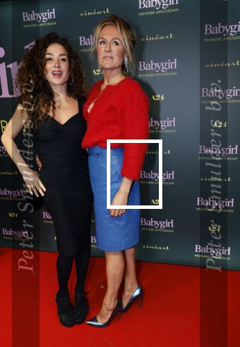 Amsterdam 25 november 2024
Premiere Babygirl in Tuschinski . Halina Reijn is de producente. Katja Schuurman kwam met een vriendin