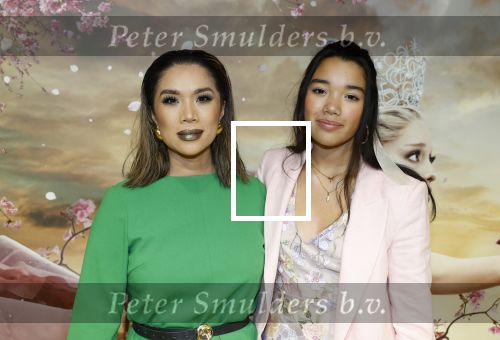 Amsterdam 3 december 2024
Premiere Wicked in Tuschinski. Kimmylien Nguyen met dochter