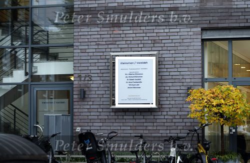 Bocholt 19 november 2024
 Tandartsenpraktijk Kleinsman Varzideh Bocholt waar veel nederlandse zakenmensen en BN ers naartoe gaan.