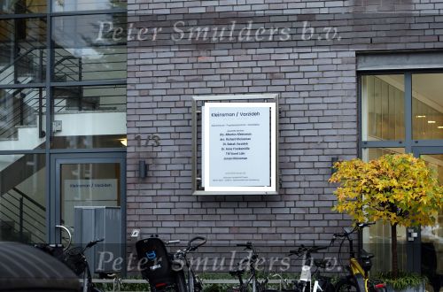 Bocholt 19 november 2024
 Tandartsenpraktijk Kleinsman Varzideh Bocholt waar veel nederlandse zakenmensen en BN ers naartoe gaan.