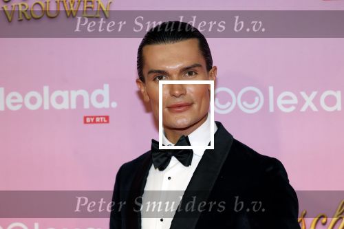 Amsterdam 22 oktober 2024
Premiere Gooische vrouwen in het DeLaMar theater. Sarah v Soelen kwam met Koen Kardashian