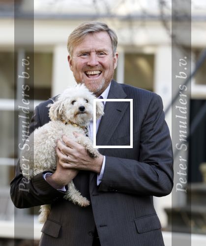 Amsterdam 29 november 2024
Fotouurtje Koninklijk huis met Koning Willem Alexander Koningin Maxima Prinses Amalia Prinses Alexia Prinses Ariane en hun hondje Mambo . De shoot vond plaats op het Begijnhof in het centrum van Amsterdam.