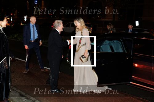 Amsterdam 14 november 2024
Koningin Maxima opent beeldentuin in Stedelijk museum . Er is veel politie en beveiliging aanwezig.