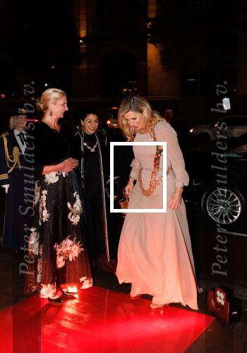 Amsterdam 14 november 2024
Koningin Maxima opent beeldentuin in Stedelijk museum . Er is veel politie en beveiliging aanwezig.