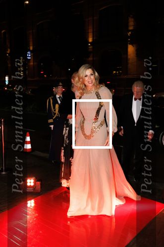 Amsterdam 14 november 2024
Koningin Maxima opent beeldentuin in Stedelijk museum . Er is veel politie en beveiliging aanwezig.