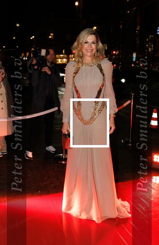 Amsterdam 14 november 2024
Koningin Maxima opent beeldentuin in Stedelijk museum . Er is veel politie en beveiliging aanwezig.