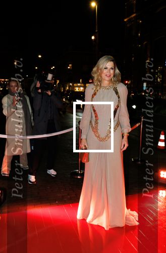 Amsterdam 14 november 2024
Koningin Maxima opent beeldentuin in Stedelijk museum . Er is veel politie en beveiliging aanwezig.