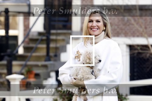 Amsterdam 29 november 2024
Fotouurtje Koninklijk huis met Koning Willem Alexander Koningin Maxima Prinses Amalia Prinses Alexia Prinses Ariane en hun hondje Mambo . De shoot vond plaats op het Begijnhof in het centrum van Amsterdam.