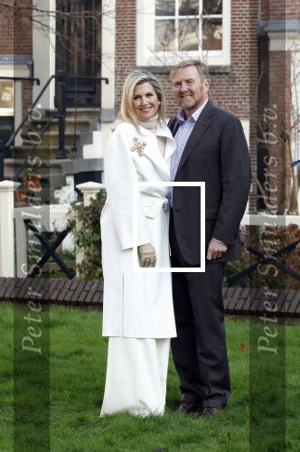 Amsterdam 29 november 2024
Fotouurtje Koninklijk huis met Koning Willem Alexander Koningin Maxima Prinses Amalia Prinses Alexia Prinses Ariane en hun hondje Mambo . De shoot vond plaats op het Begijnhof in het centrum van Amsterdam.