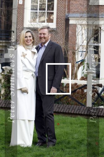 Amsterdam 29 november 2024
Fotouurtje Koninklijk huis met Koning Willem Alexander Koningin Maxima Prinses Amalia Prinses Alexia Prinses Ariane en hun hondje Mambo . De shoot vond plaats op het Begijnhof in het centrum van Amsterdam.