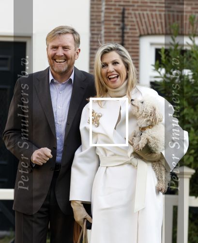Amsterdam 29 november 2024
Fotouurtje Koninklijk huis met Koning Willem Alexander Koningin Maxima Prinses Amalia Prinses Alexia Prinses Ariane en hun hondje Mambo . De shoot vond plaats op het Begijnhof in het centrum van Amsterdam.