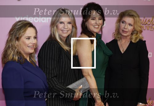 Amsterdam 22 oktober 2024
Premiere Gooische vrouwen in het DeLaMar theater. Lies Visschedijk Linda de Mol Susan Visser  Tjitske Reidinga en Will Koopman