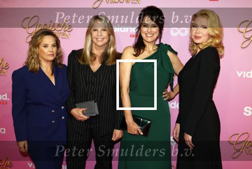 Amsterdam 22 oktober 2024
Premiere Gooische vrouwen in het DeLaMar theater. Lies Visschedijk Linda de Mol Susan Visser  Tjitske Reidinga en Will Koopman