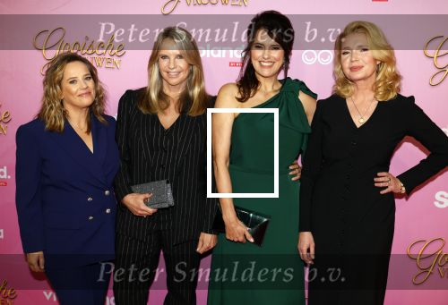 Amsterdam 22 oktober 2024
Premiere Gooische vrouwen in het DeLaMar theater. Lies Visschedijk Linda de Mol Susan Visser  Tjitske Reidinga en Will Koopman