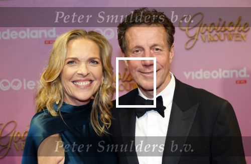 Amsterdam 22 oktober 2024
Premiere Gooische vrouwen in het DeLaMar theater. Marcel Beerthuizen met partner