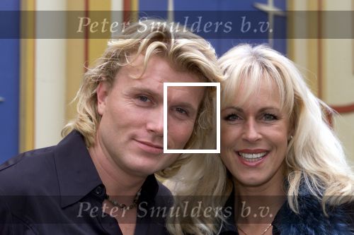 Kaatsheuvel, De Efteling 23 september 2001
2500e Efteling Sprookjes-show

Hans Klok samen met Marga Bult

PETER SMULDERS BV