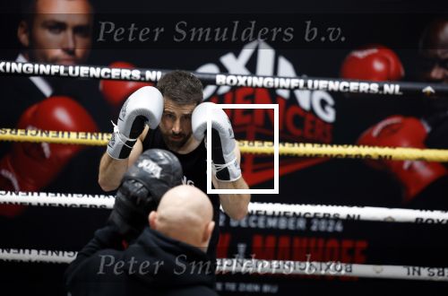 Hoofddorp 25 november 2024
Training Boxing influencers met oa Dave Roelvink Bravo Mark Schaaf  Geraldo Holzken Niek Holzken Roy  Meyer Goudtje Oussama Ahammoud Boer Ayoub en Sem v Dijk . Monica Geuze en Kaj Gorgels presenteren het .