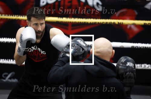 Hoofddorp 25 november 2024
Training Boxing influencers met oa Dave Roelvink Bravo Mark Schaaf  Geraldo Holzken Niek Holzken Roy  Meyer Goudtje Oussama Ahammoud Boer Ayoub en Sem v Dijk . Monica Geuze en Kaj Gorgels presenteren het .