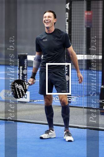 Laren 13 november 2024
Boekpresentatie over Padel met oa Matthias Scholten Johnny de Mol Fatima Moreiro de Melo en Martijn Lusink /