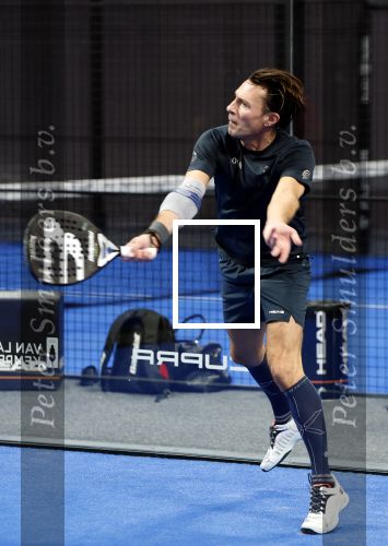 Laren 13 november 2024
Boekpresentatie over Padel met oa Matthias Scholten Johnny de Mol Fatima Moreiro de Melo en Martijn Lusink /