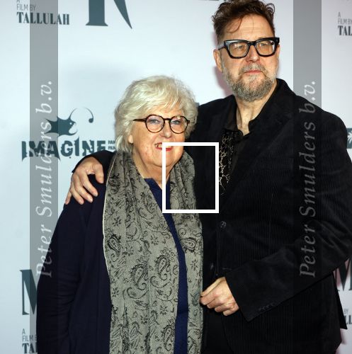 Amsterdam 24 oktober 2024
Rode loper verslag feestelijke opening
Imagine Fantastic Film Festival met de film Mr.K  van Tallulah Schwab met in de hoofdrol Crispin Glover. Martin Koolhoven en zijn moeder