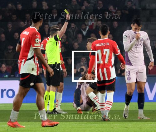Eindhoven, 5 November 2024
Europacup 1 PSV-Girona, eindstand 4-0
Matteo Dams krijgt een gele kaart