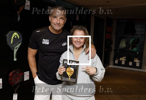 Laren 13 november 2024
Boekpresentatie over Padel met oa Matthias Scholten Johnny de Mol Fatima Moreiro de Melo en Martijn Lusink /