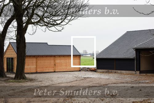 Noordwijkerhout 23 november 2024
Martien en Erica Meiland bouwen hun nieuwe huis / villa met guesthouse en schuur. Het Huis van Maxime Meiland en Leroy Molkenboer is in aanbouw . De fundering is geplaatst . Ook Maxime heeft een guesthouse en een grote schuur.