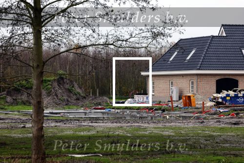 Noordwijkerhout 23 november 2024
Martien en Erica Meiland bouwen hun nieuwe huis / villa met guesthouse en schuur. Het Huis van Maxime Meiland en Leroy Molkenboer is in aanbouw . De fundering is geplaatst . Ook Maxime heeft een guesthouse en een grote schuur.